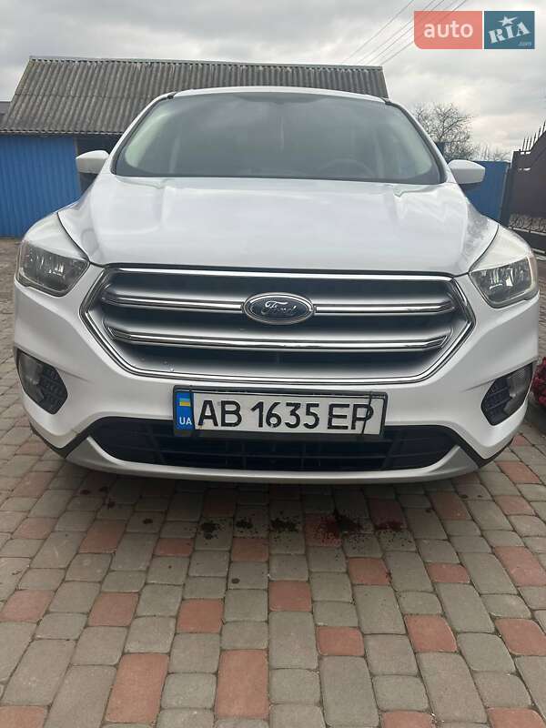 Внедорожник / Кроссовер Ford Escape 2017 в Немирове фото 2 Внедорожник / Кроссовер Ford Escape 2017 в Немирове