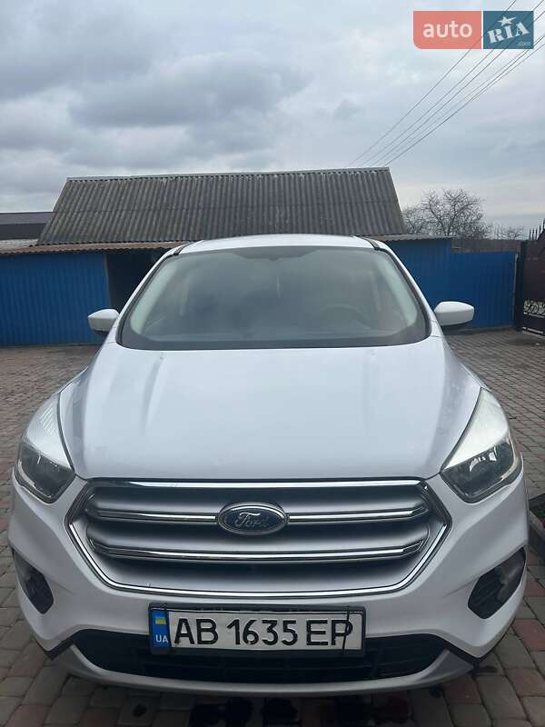 Внедорожник / Кроссовер Ford Escape 2017 в Немирове фото 3 Внедорожник / Кроссовер Ford Escape 2017 в Немирове