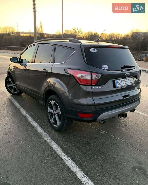 Позашляховик / Кросовер Ford Escape 2017 в Львові фото Позашляховик / Кросовер Ford Escape 2017 в Львові