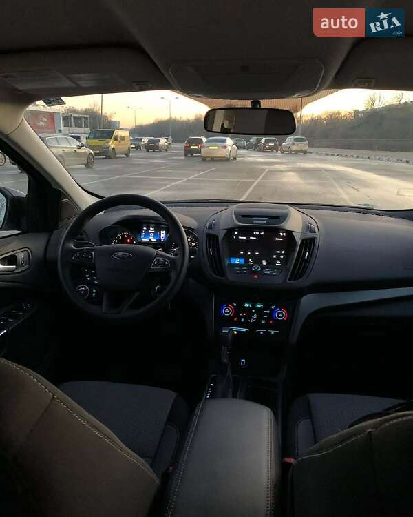 Позашляховик / Кросовер Ford Escape 2017 в Львові фото 3 Позашляховик / Кросовер Ford Escape 2017 в Львові