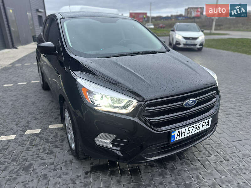 Позашляховик / Кросовер Ford Escape 2016 в Кропивницькому