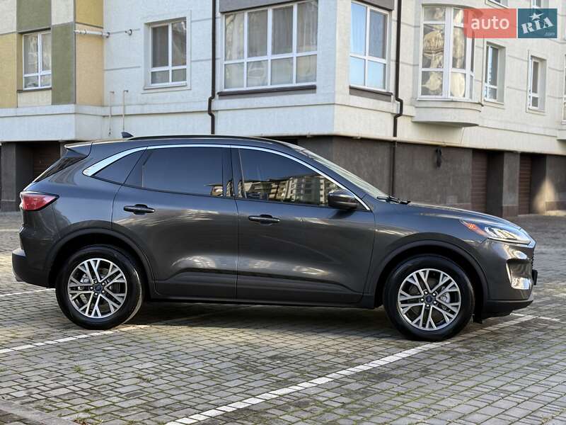 Внедорожник / Кроссовер Ford Escape 2019 в Ивано-Франковске фото 16 Внедорожник / Кроссовер Ford Escape 2019 в Ивано-Франковске