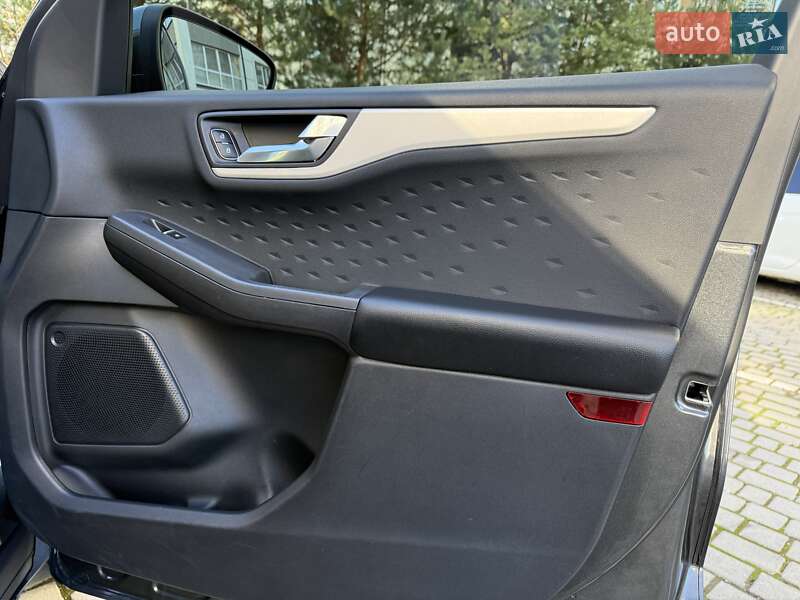 Внедорожник / Кроссовер Ford Escape 2019 в Ивано-Франковске фото 44 Внедорожник / Кроссовер Ford Escape 2019 в Ивано-Франковске