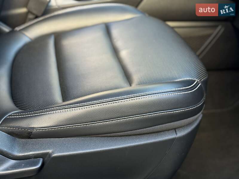 Внедорожник / Кроссовер Ford Escape 2019 в Ивано-Франковске фото 76 Внедорожник / Кроссовер Ford Escape 2019 в Ивано-Франковске