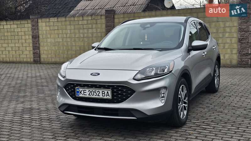 Внедорожник / Кроссовер Ford Escape 2021 в Каменском