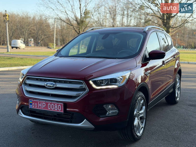 Внедорожник / Кроссовер Ford Escape 2019 в Ровно