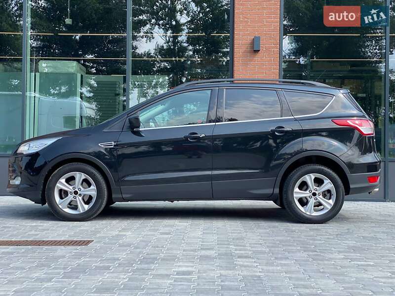 Внедорожник / Кроссовер Ford Escape 2015 в Киеве