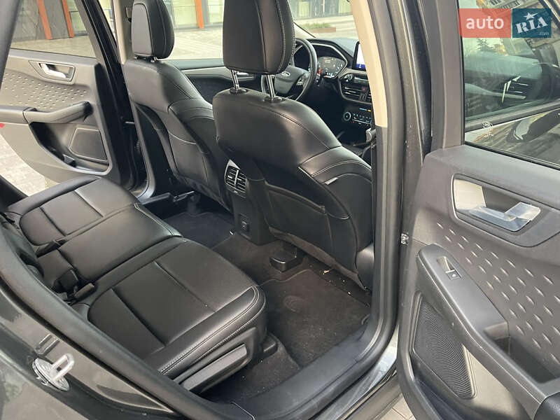 Внедорожник / Кроссовер Ford Escape 2019 в Киеве фото 23 Внедорожник / Кроссовер Ford Escape 2019 в Киеве