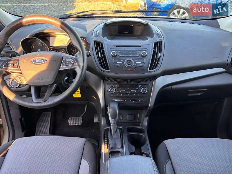 Позашляховик / Кросовер Ford Escape 2018 в Львові