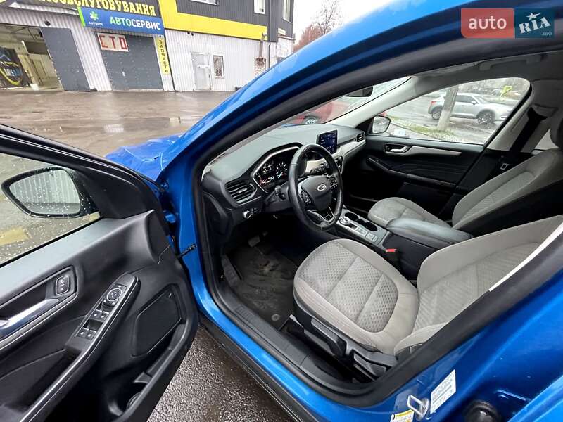 Внедорожник / Кроссовер Ford Escape 2021 в Харькове