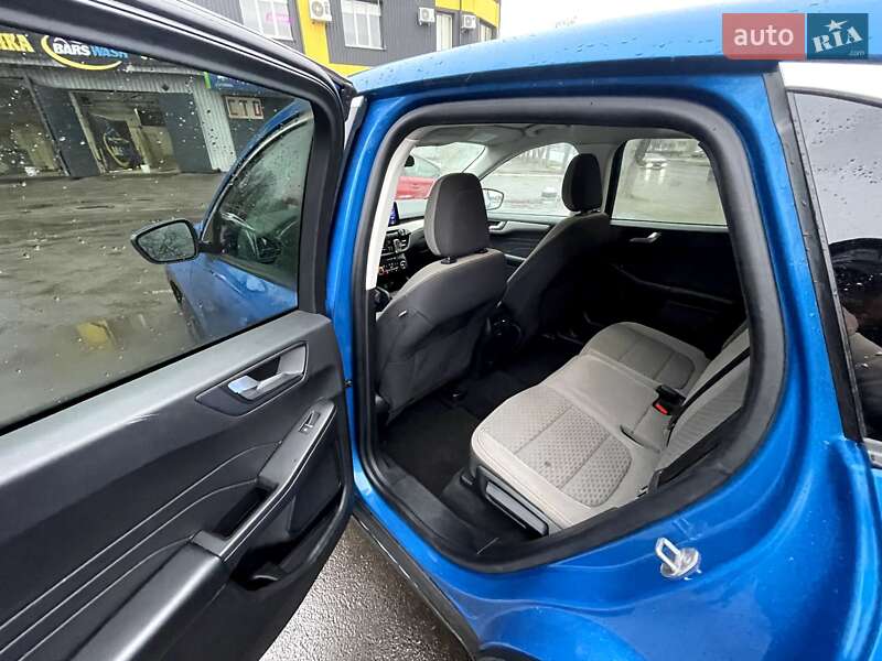 Внедорожник / Кроссовер Ford Escape 2021 в Харькове