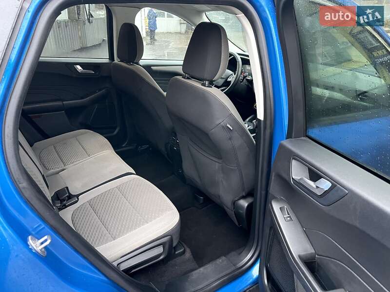 Внедорожник / Кроссовер Ford Escape 2021 в Харькове