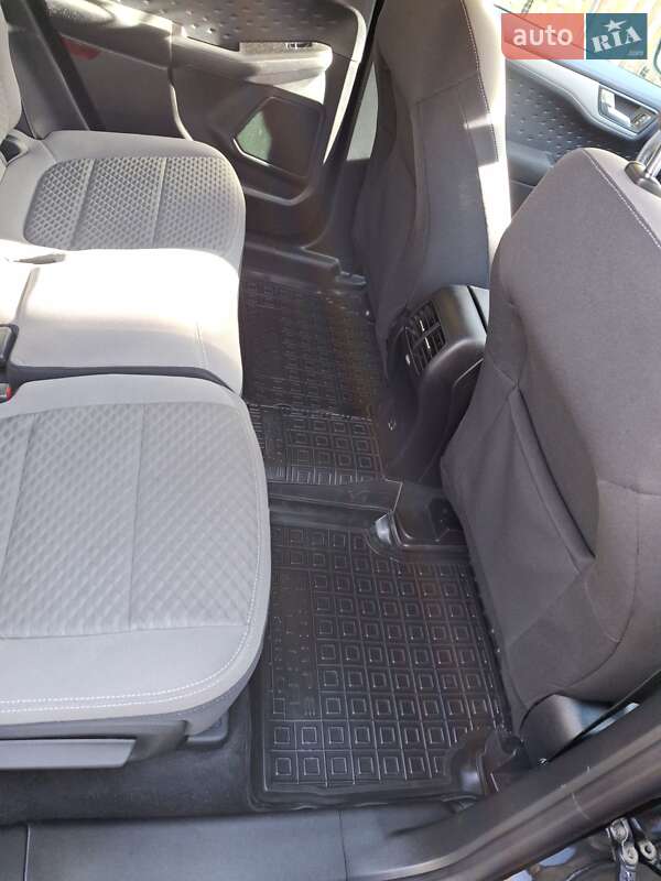 Внедорожник / Кроссовер Ford Escape 2020 в Тернополе