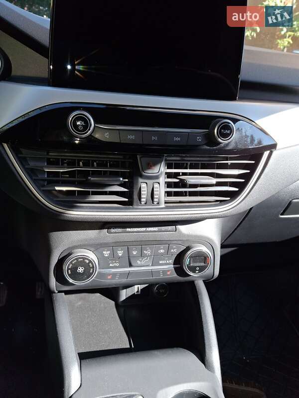 Внедорожник / Кроссовер Ford Escape 2020 в Тернополе