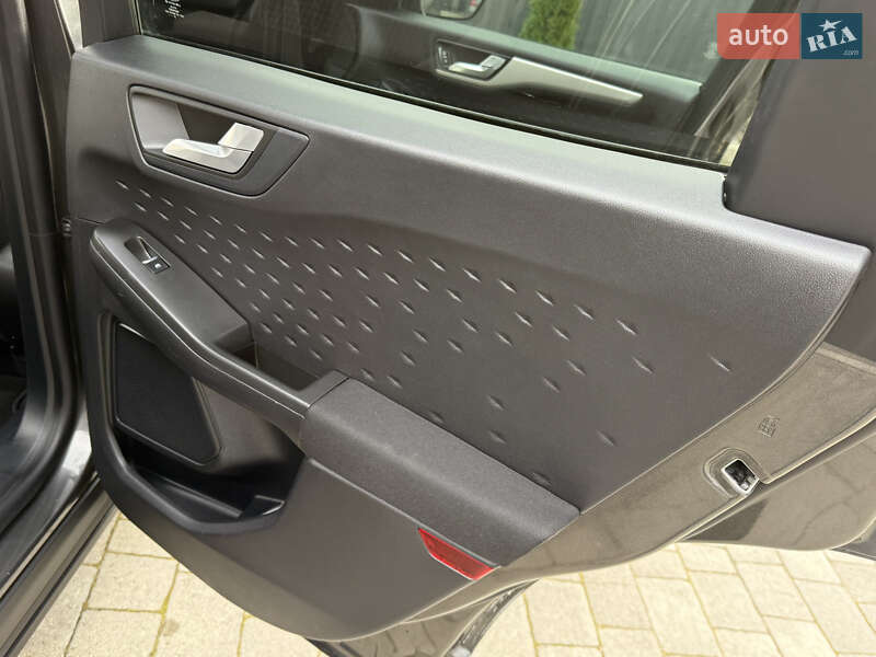 Внедорожник / Кроссовер Ford Escape 2020 в Дрогобыче