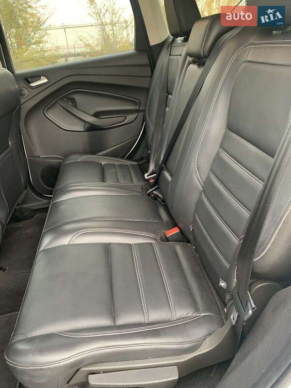 Внедорожник / Кроссовер Ford Escape 2019 в Харькове