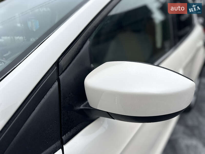 Внедорожник / Кроссовер Ford Escape 2015 в Виннице