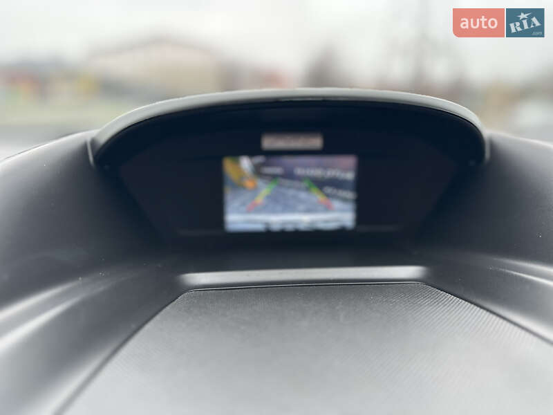 Внедорожник / Кроссовер Ford Escape 2015 в Виннице