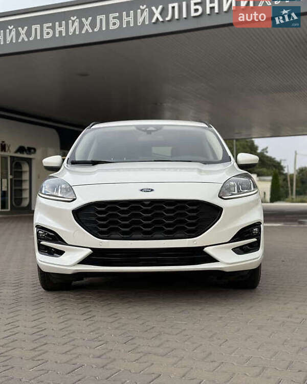 Внедорожник / Кроссовер Ford Escape 2020 в Одессе