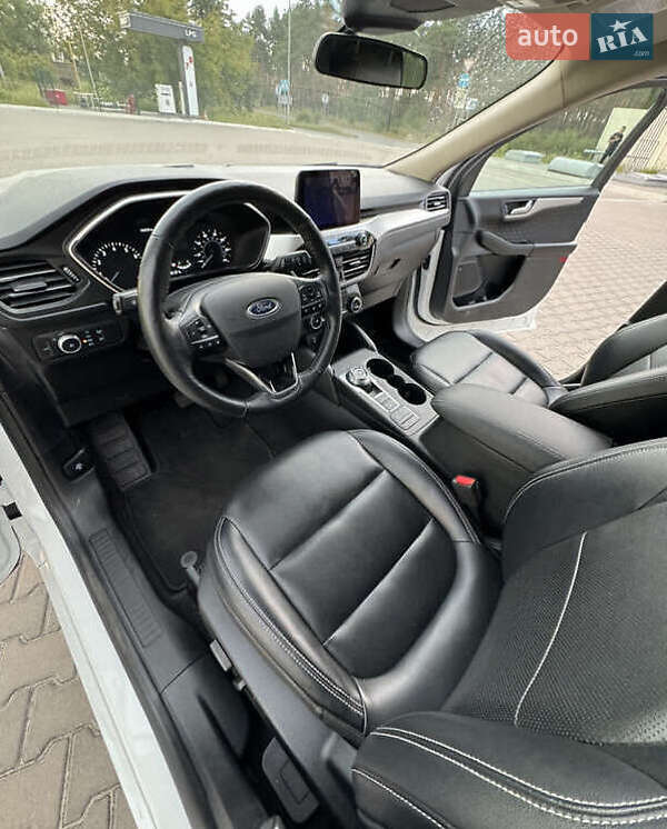 Внедорожник / Кроссовер Ford Escape 2020 в Одессе