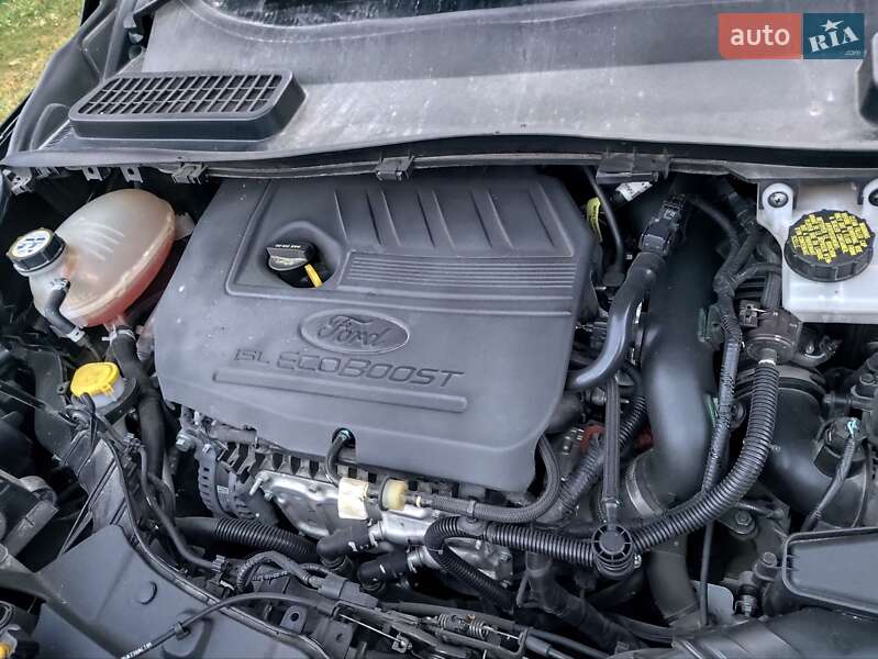 Внедорожник / Кроссовер Ford Escape 2018 в Косове