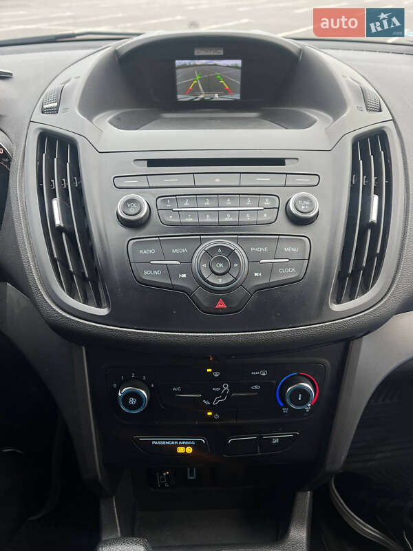 Внедорожник / Кроссовер Ford Escape 2016 в Виннице