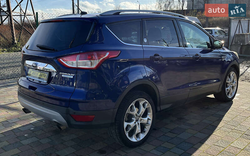 Внедорожник / Кроссовер Ford Escape 2013 в Стрые