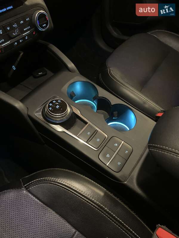 Позашляховик / Кросовер Ford Escape 2019 в Бахмачі