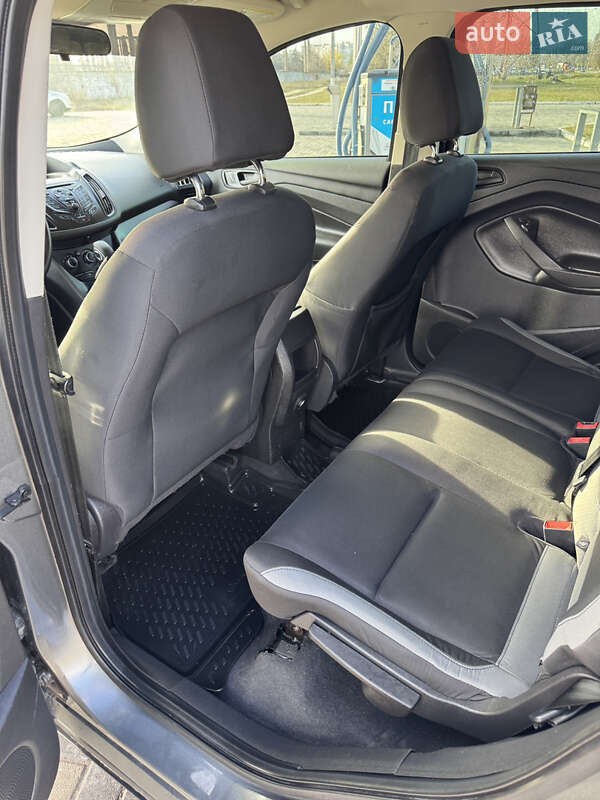 Внедорожник / Кроссовер Ford Escape 2014 в Днепре