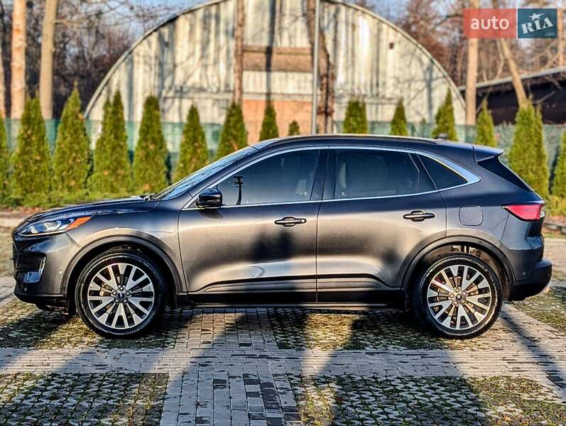 Позашляховик / Кросовер Ford Escape 2020 в Харкові