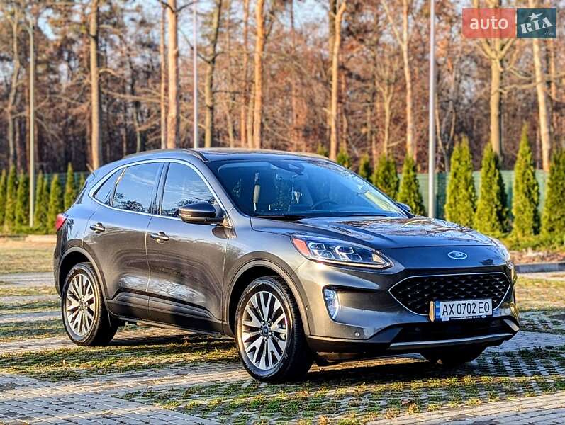 Позашляховик / Кросовер Ford Escape 2020 в Харкові