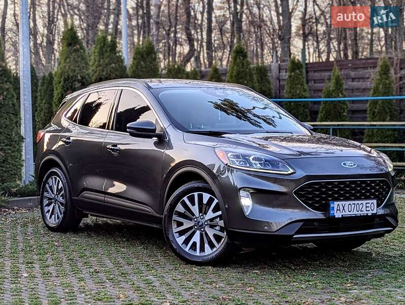 Позашляховик / Кросовер Ford Escape 2020 в Харкові