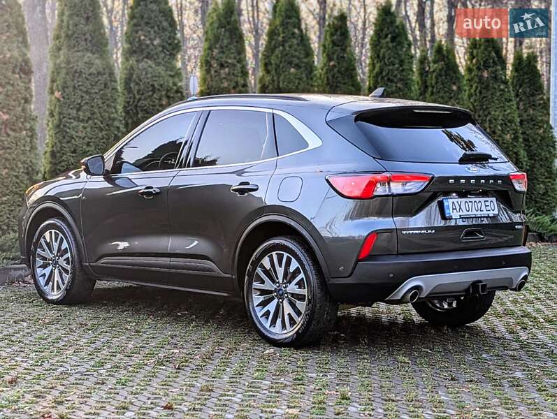 Позашляховик / Кросовер Ford Escape 2020 в Харкові