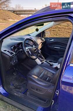 Внедорожник / Кроссовер Ford Escape 2012 в Царичанке
