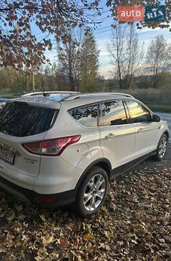 Внедорожник / Кроссовер Ford Escape 2014 в Ужгороде