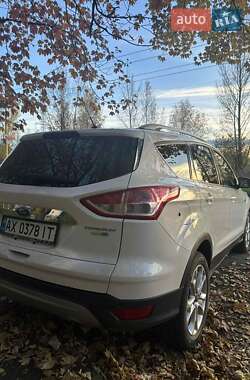 Внедорожник / Кроссовер Ford Escape 2014 в Ужгороде