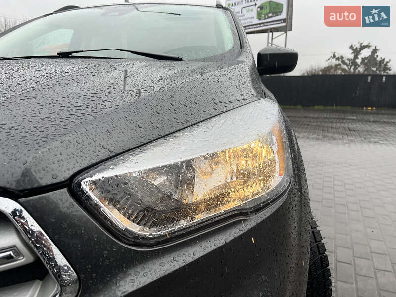 Позашляховик / Кросовер Ford Escape 2018 в Софіївській Борщагівці