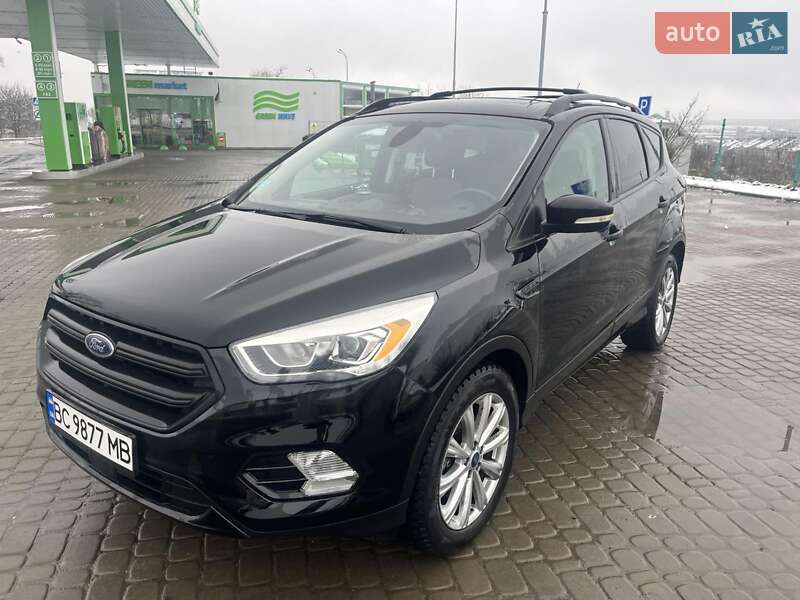 Позашляховик / Кросовер Ford Escape 2016 в Львові