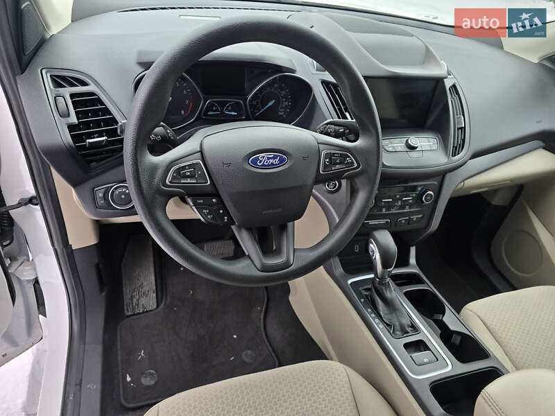 Позашляховик / Кросовер Ford Escape 2019 в Львові