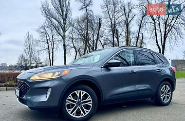 Внедорожник / Кроссовер Ford Escape 2021 в Киеве