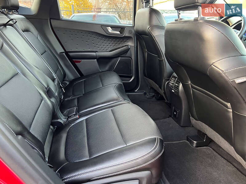 Позашляховик / Кросовер Ford Escape 2019 в Полтаві