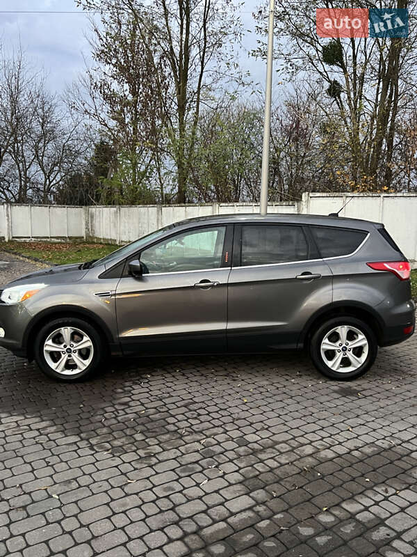 Внедорожник / Кроссовер Ford Escape 2013 в Мостиске