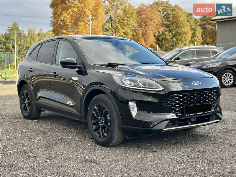 Внедорожник / Кроссовер Ford Escape 2020 в Львове