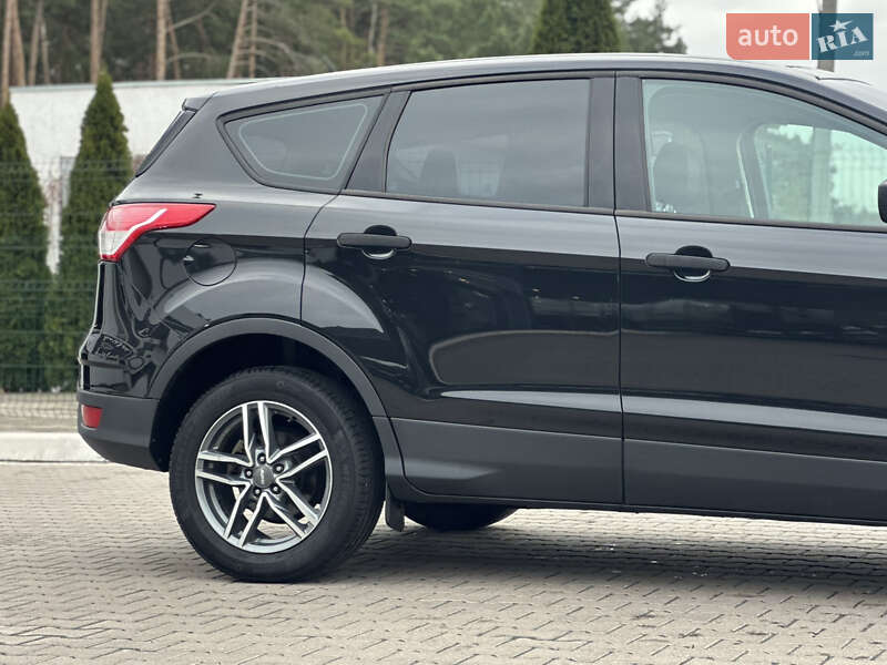 Позашляховик / Кросовер Ford Escape 2015 в Києві