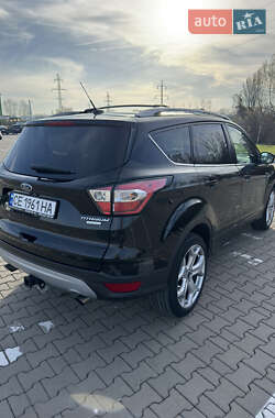 Внедорожник / Кроссовер Ford Escape 2017 в Черновцах