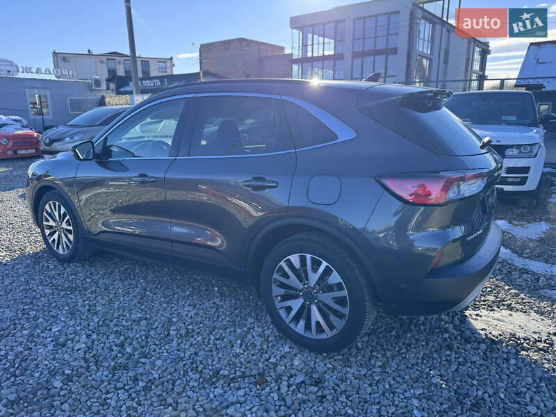 Позашляховик / Кросовер Ford Escape 2020 в Івано-Франківську