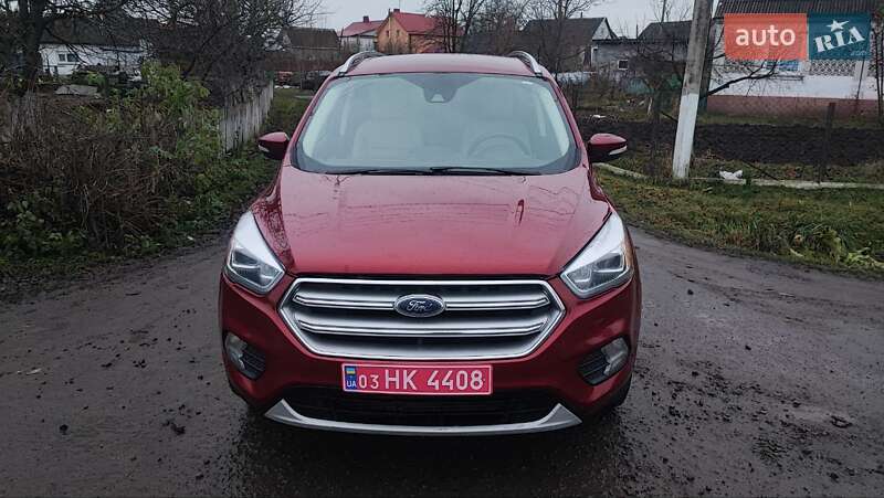 Внедорожник / Кроссовер Ford Escape 2017 в Дубно