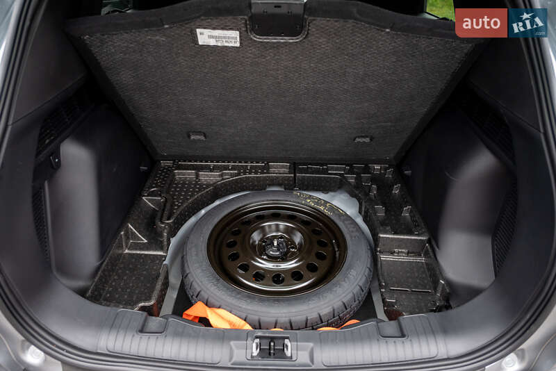 Внедорожник / Кроссовер Ford Escape 2024 в Коломые