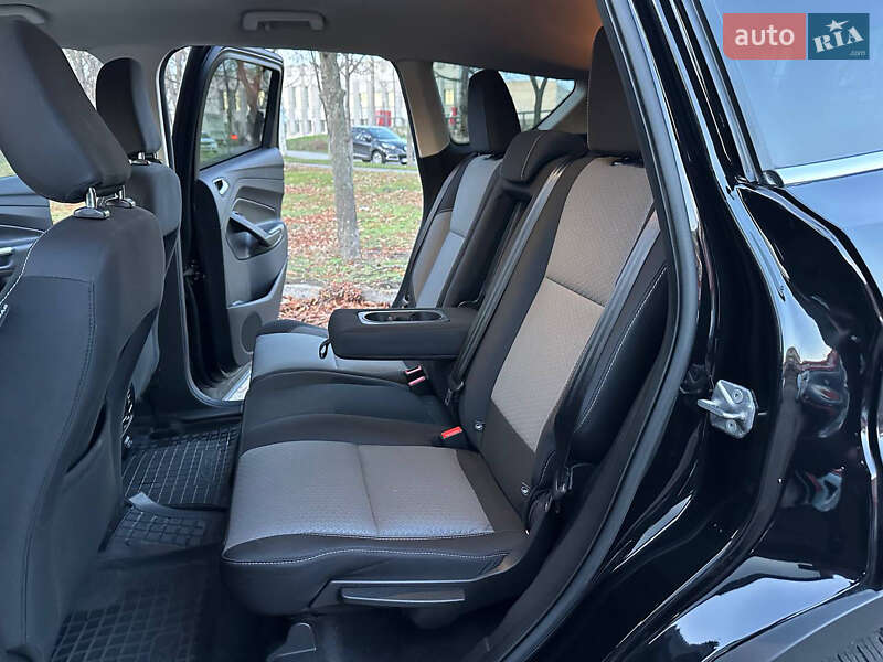 Внедорожник / Кроссовер Ford Escape 2019 в Днепре