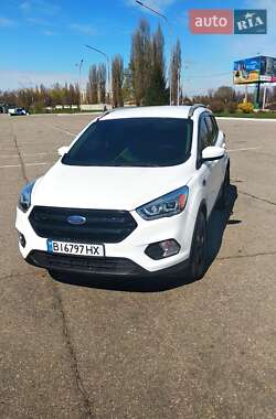 Внедорожник / Кроссовер Ford Escape 2019 в Кременчуге